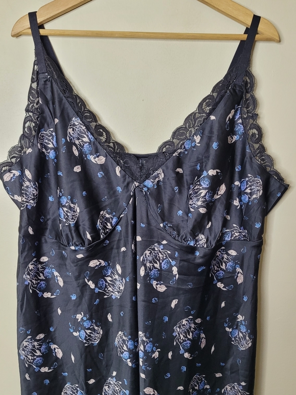NWT Torrid Floral Satin Skull Babydoll Chemise Nightgown - Picture 4 of 9